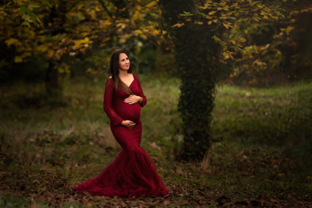Grossesse_extérieur_rouge_automne