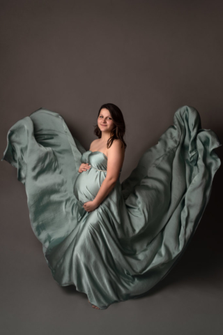 Grossesse_studio_voile_bleu